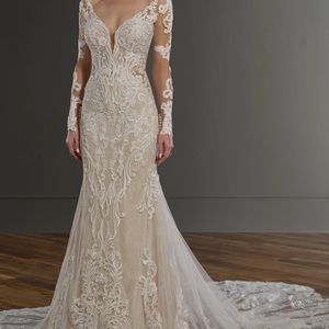 Martina Liana wedding gown size 16